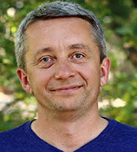 Vladimir Yarov-Yarovoy headshot